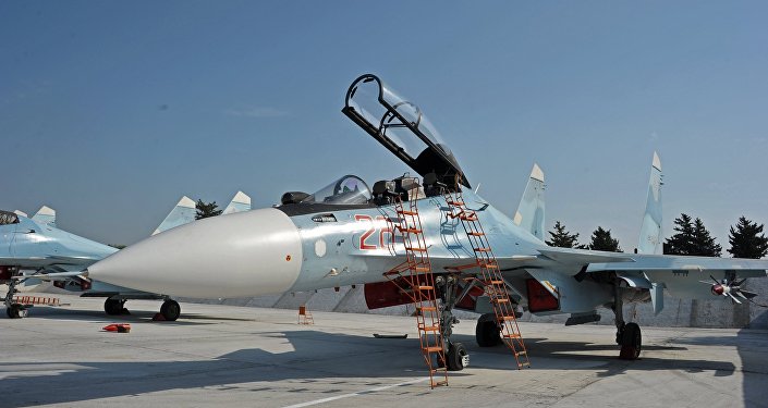 Aeronaves russas no Hmeymim Air Base na Síria.