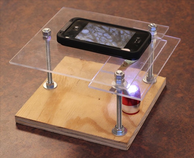 turn-your-smartphone-into-375x-digital-microscope-for-incredible-macro-photos.w654
